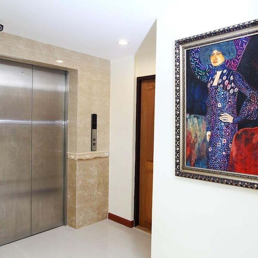 Icheck Inn Sukhumvit 22 Bangkok Bagian luar foto