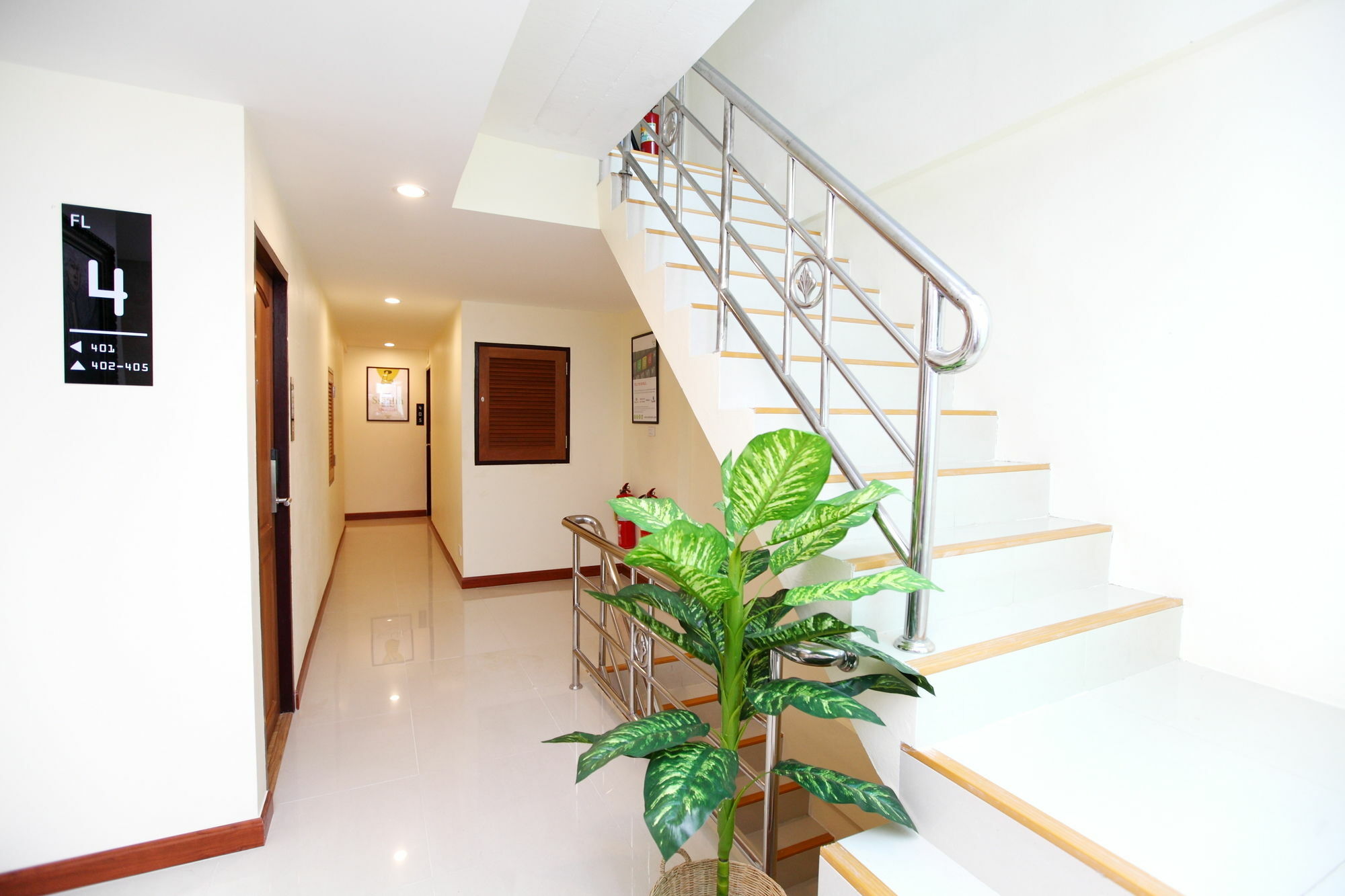 Icheck Inn Sukhumvit 22 Bangkok Bagian luar foto